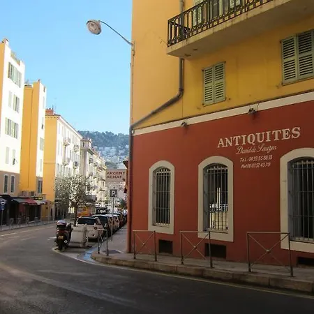 Segurane * Nizza